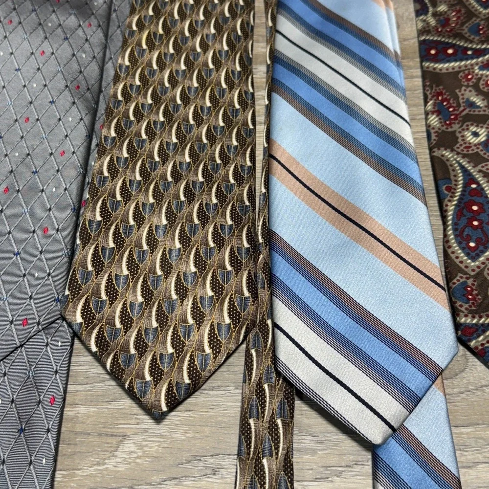 Lot of 7 Various Ties Pantani Rafaello Cougar Courtenay Austin Oleg‎ Cassini Tie